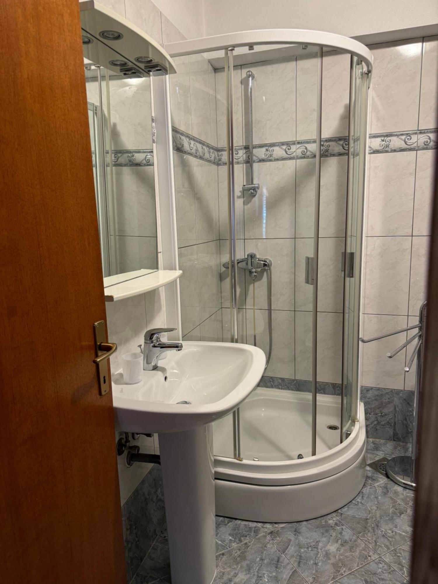 Apartment Tea Katnic Crikvenica Bagian luar foto